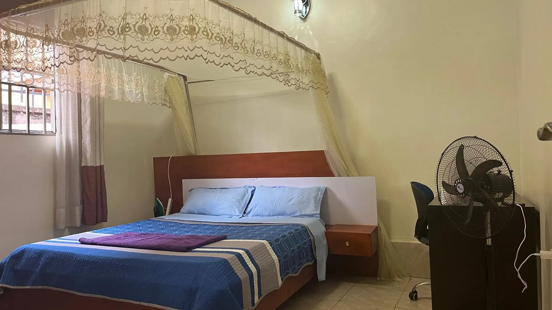 Luxury 1 Ber Apartment Bukoto Кампала